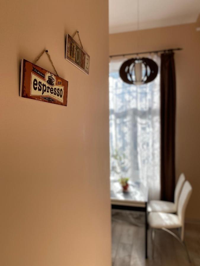 Opera House Apartment Lviv Ngoại thất bức ảnh
